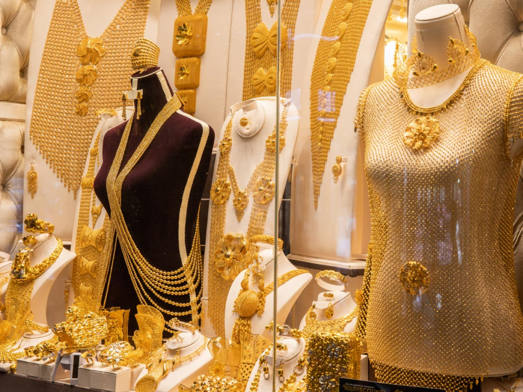 Strike It Rich This Eid Al Adha: Win Dh300,000 and Gold in Dubai Raffles!